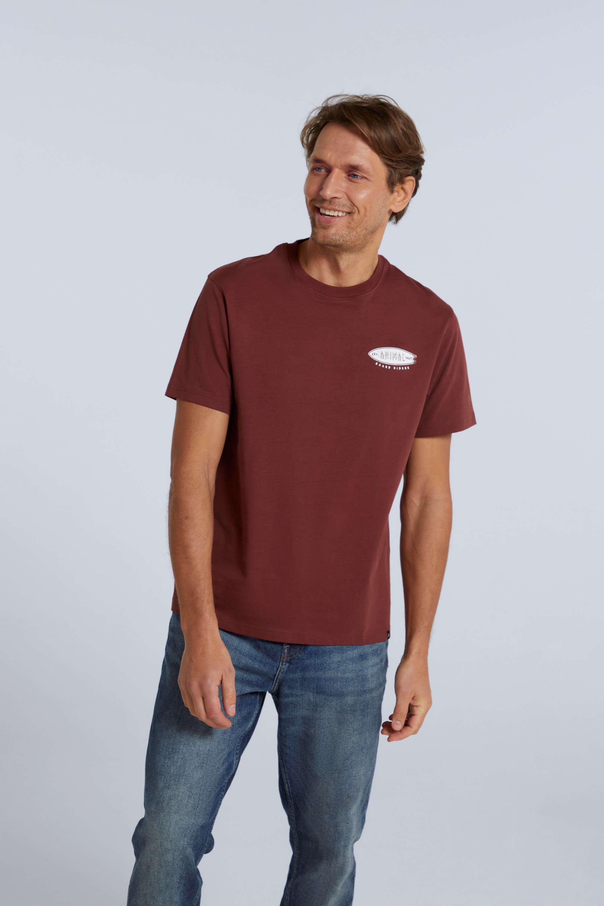 Chase Mens Organic T-Shirt - Burgundy