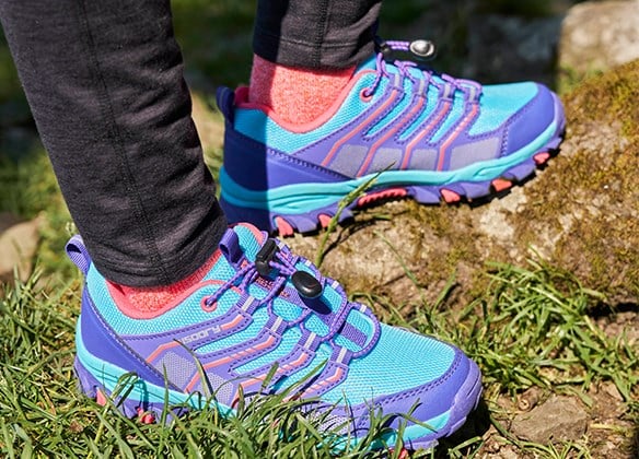 FOOTWEAR