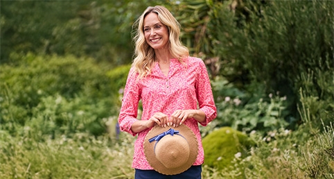 P4: 50% Or More Off Womenswear