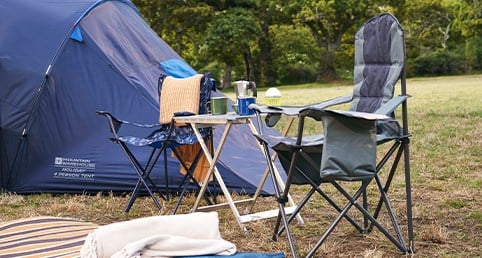 B2: Outdoor Furniture 
