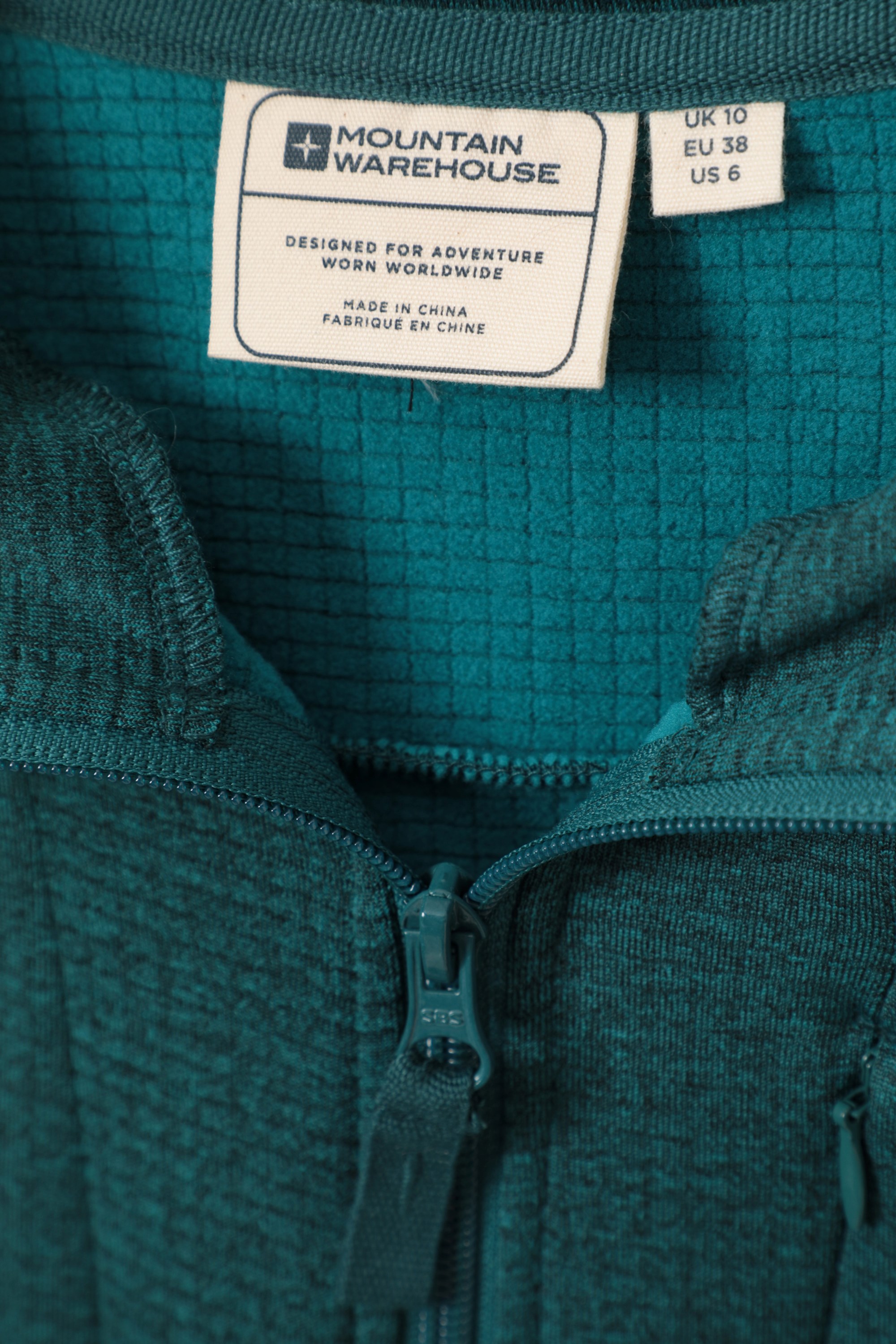Marque : Mountain WarehouseMountain Warehouse Polaire entièrement zippée Juniper Tech pour Le Camping Respirant protège-Menton Sweat-Shirt d'extérieur léger pour Femme Poches zippées 