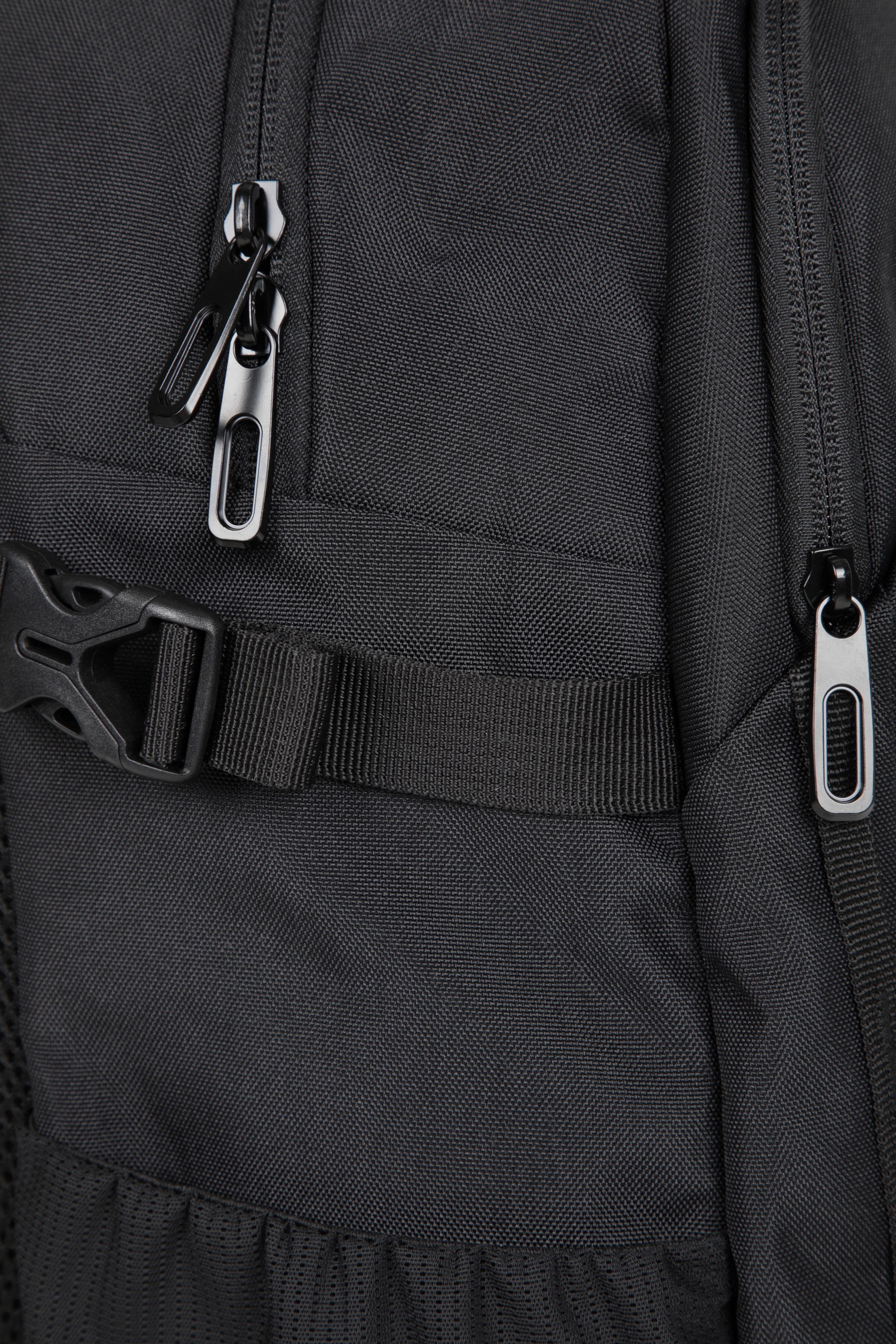 Buzzard 23L Backpack