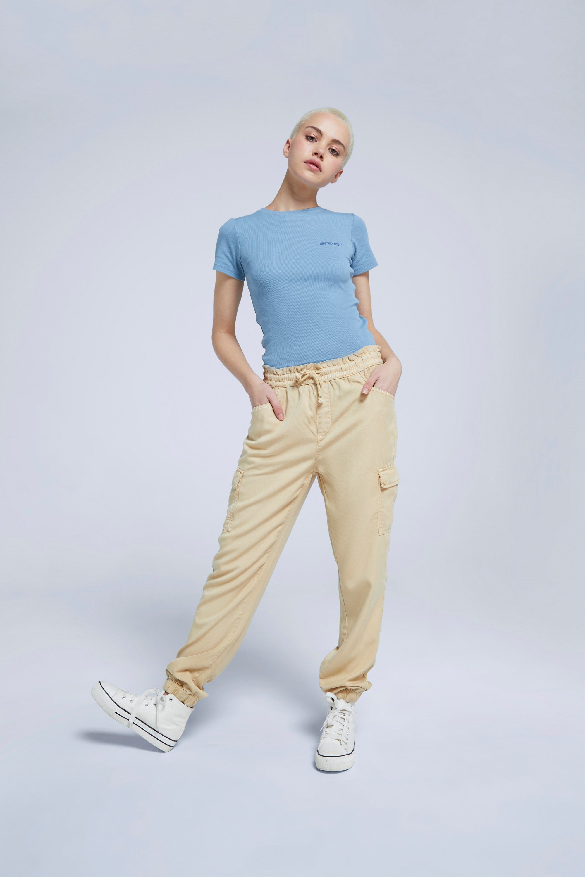 Womens  Vintage Low Rise Cargo Trousers in Beige  Superdry UK