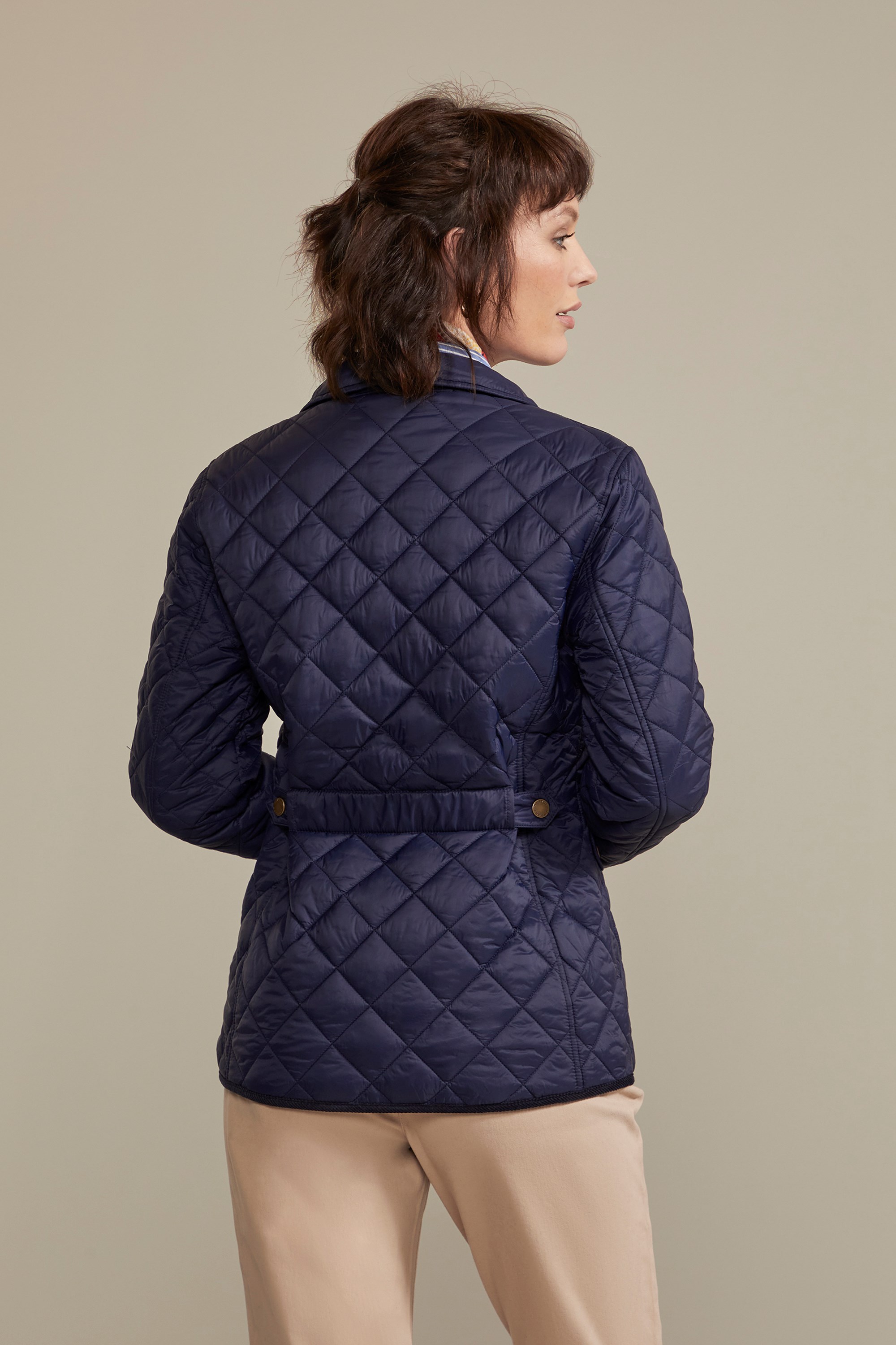 ジャケット Quilted Short Jacket Reversible quilted jacket | Closed