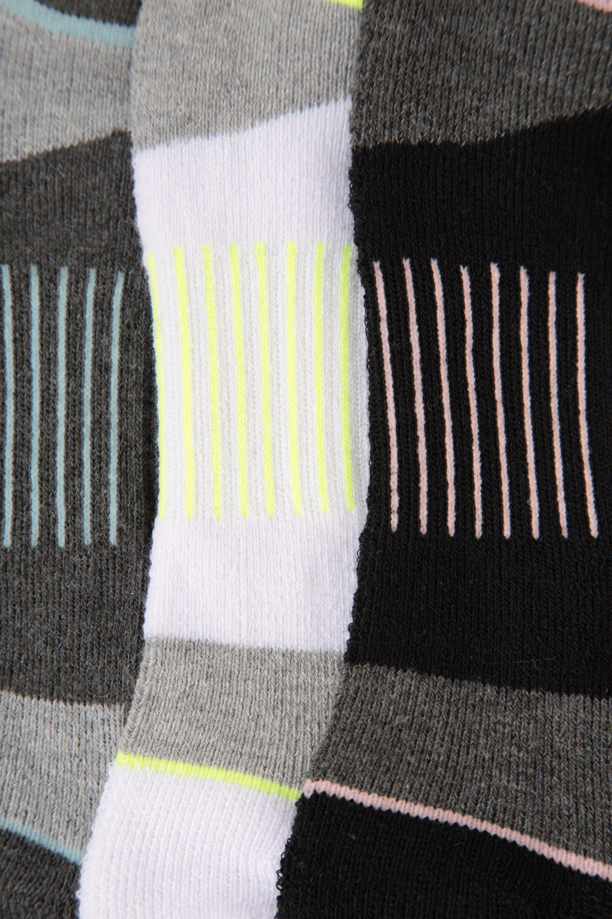 IsoCool Womens Sneaker Socks Multipack
