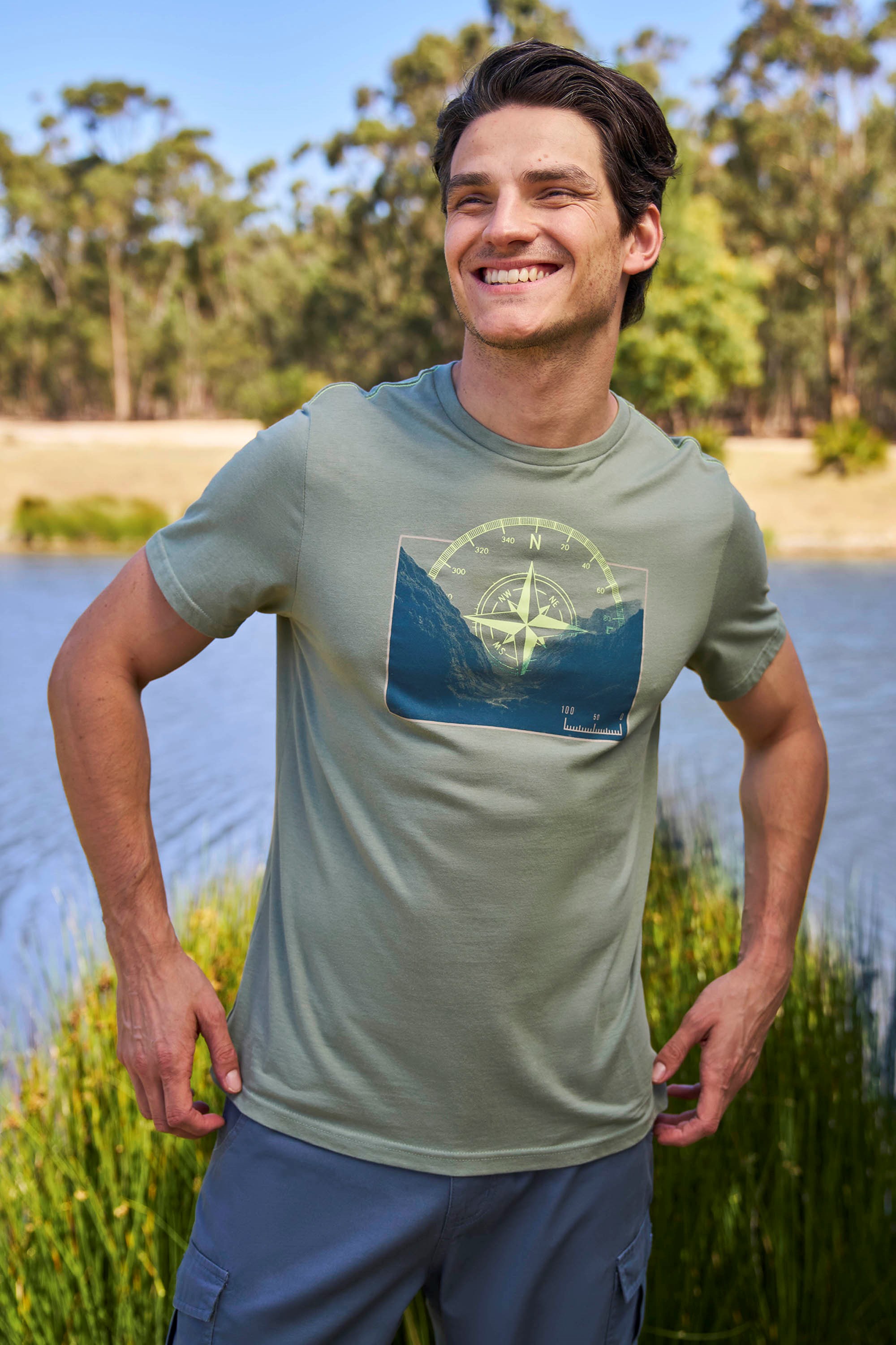 Compass Mens Organic T-Shirt - Green