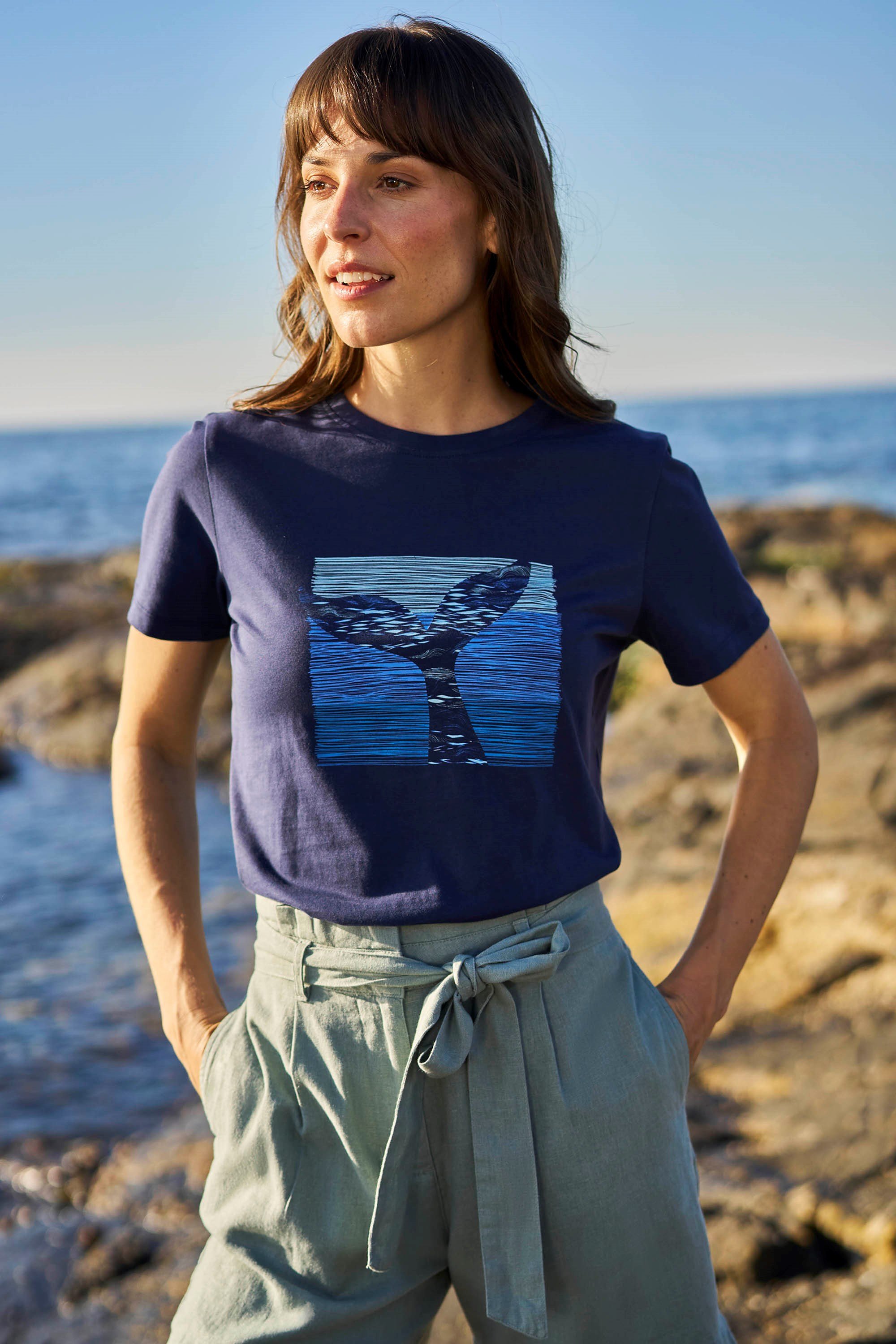 Whale Tail Womens Organic T-Shirt
