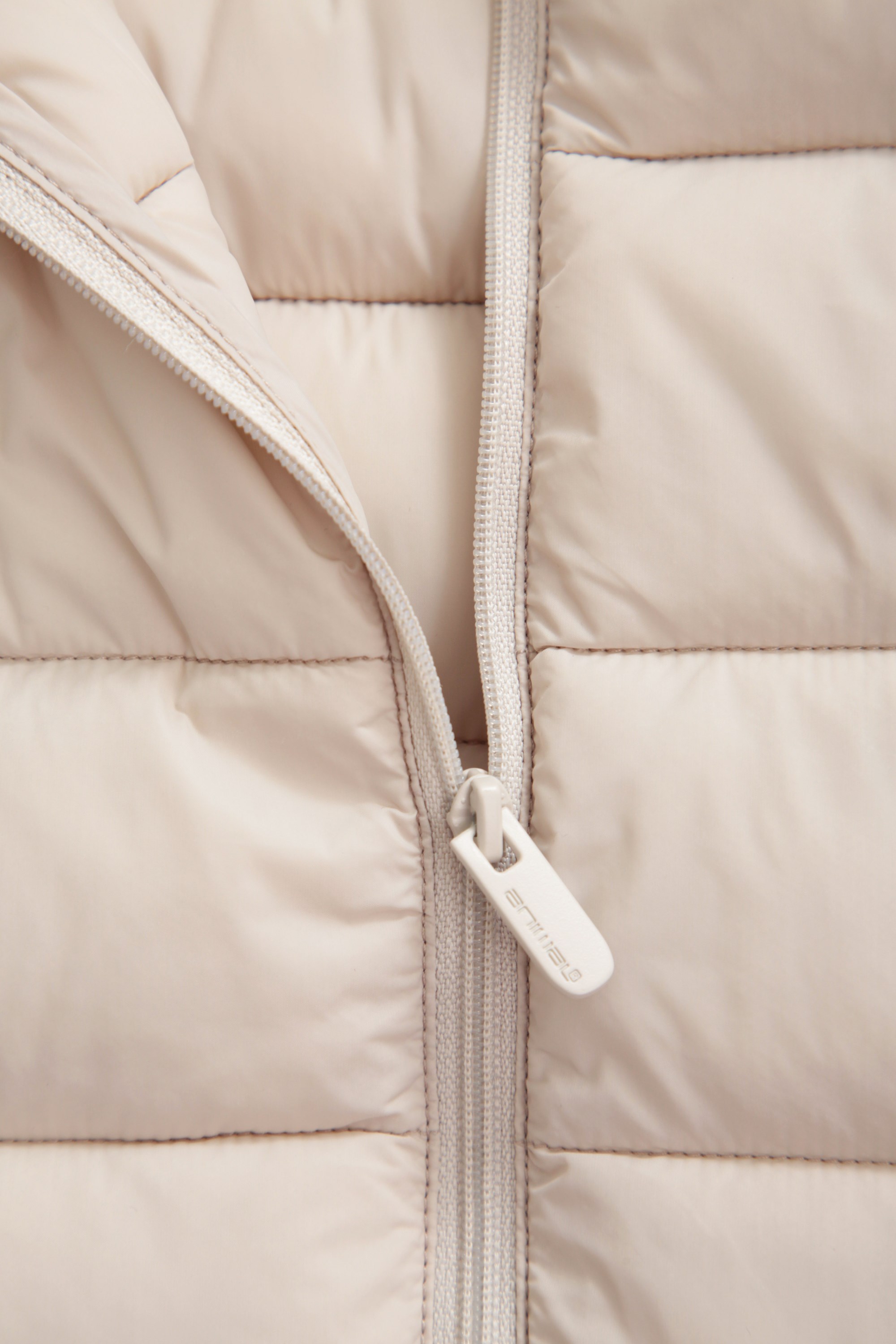 Light Cosi Womens Gilet