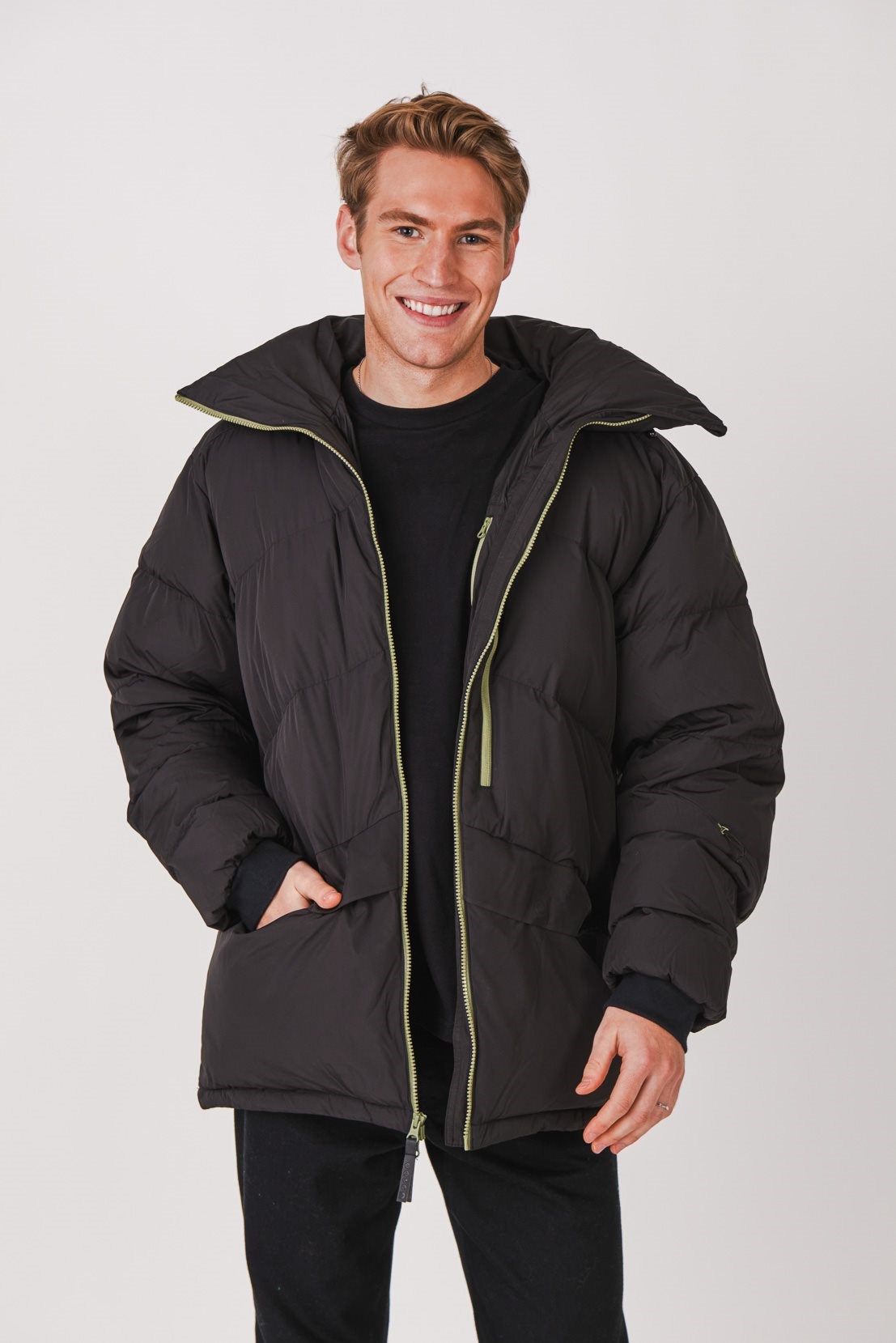 Puffer jacket mountain warehouse hotsell