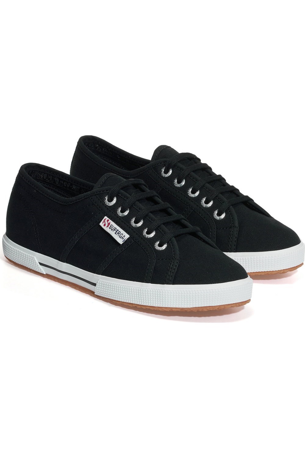 Difference between superga 2750 and 2950 best sale